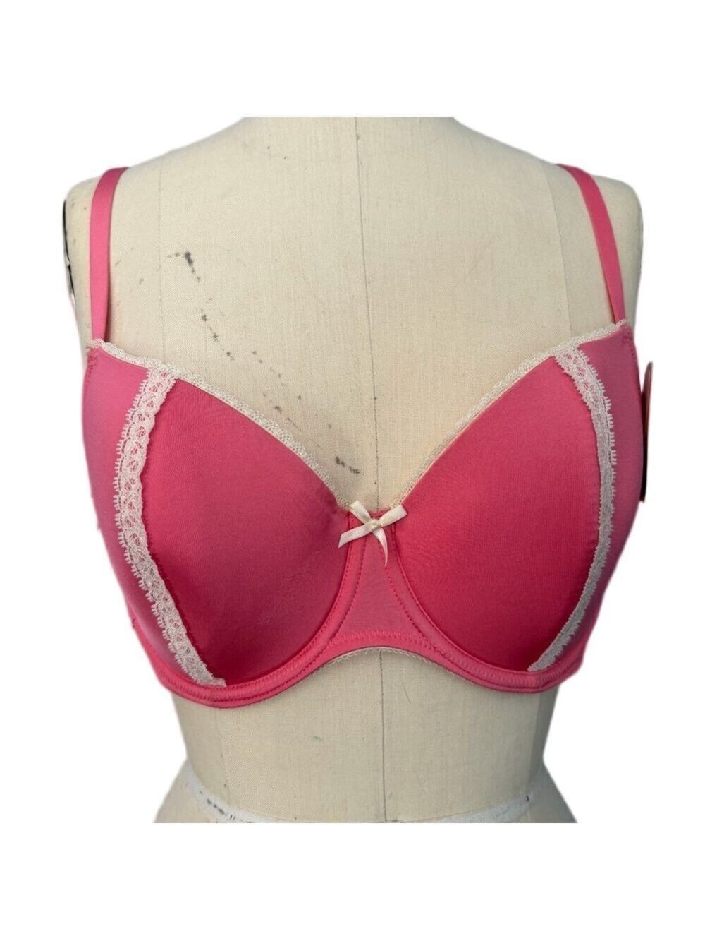 B.tempt’d Pink Cream Lace Bow Detail Underwire Bra 36D